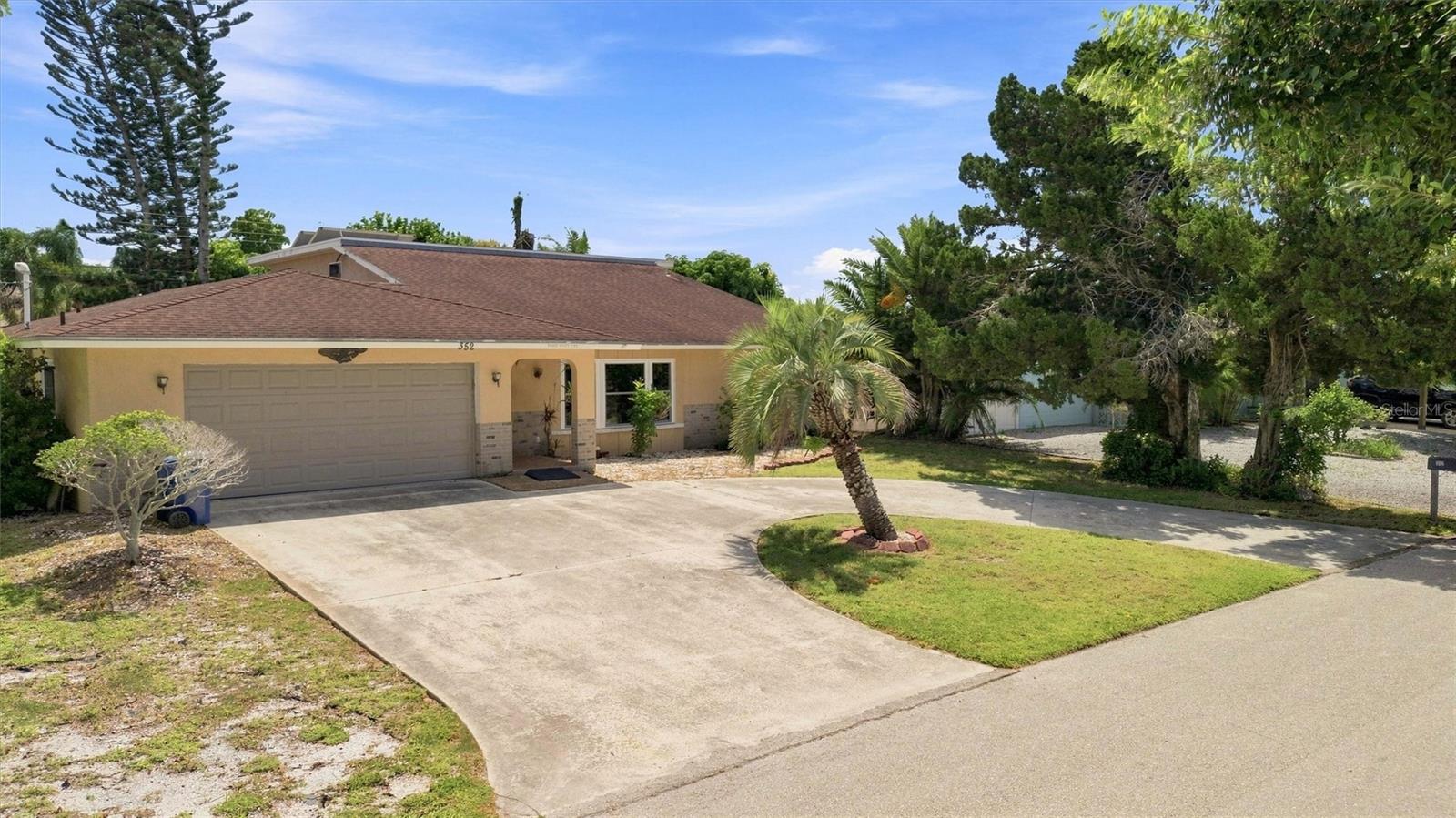 352 Lake, Venice, FL 34293