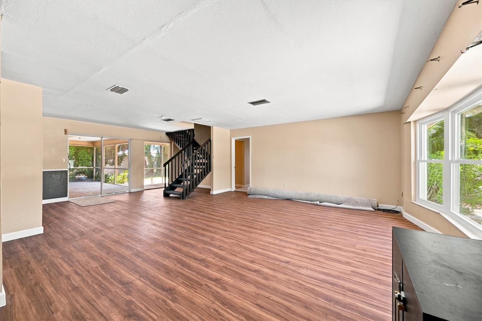 352 Lake, Venice, FL 34293