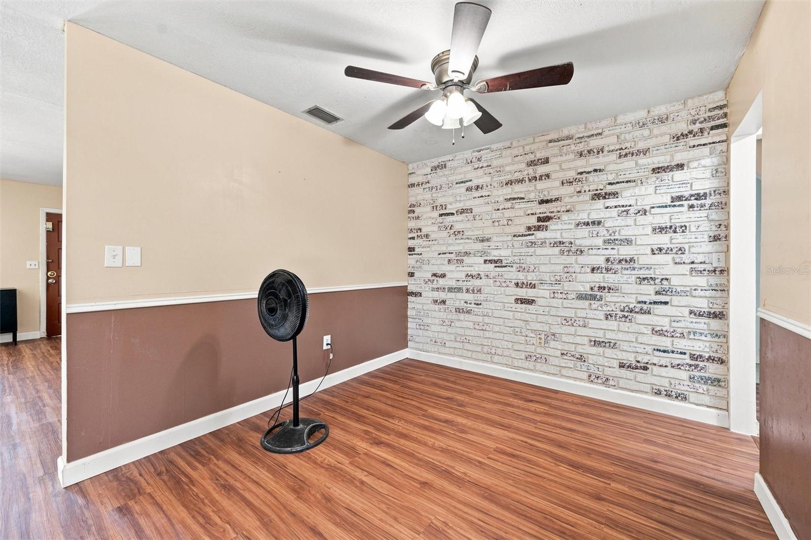 352 Lake, Venice, FL 34293