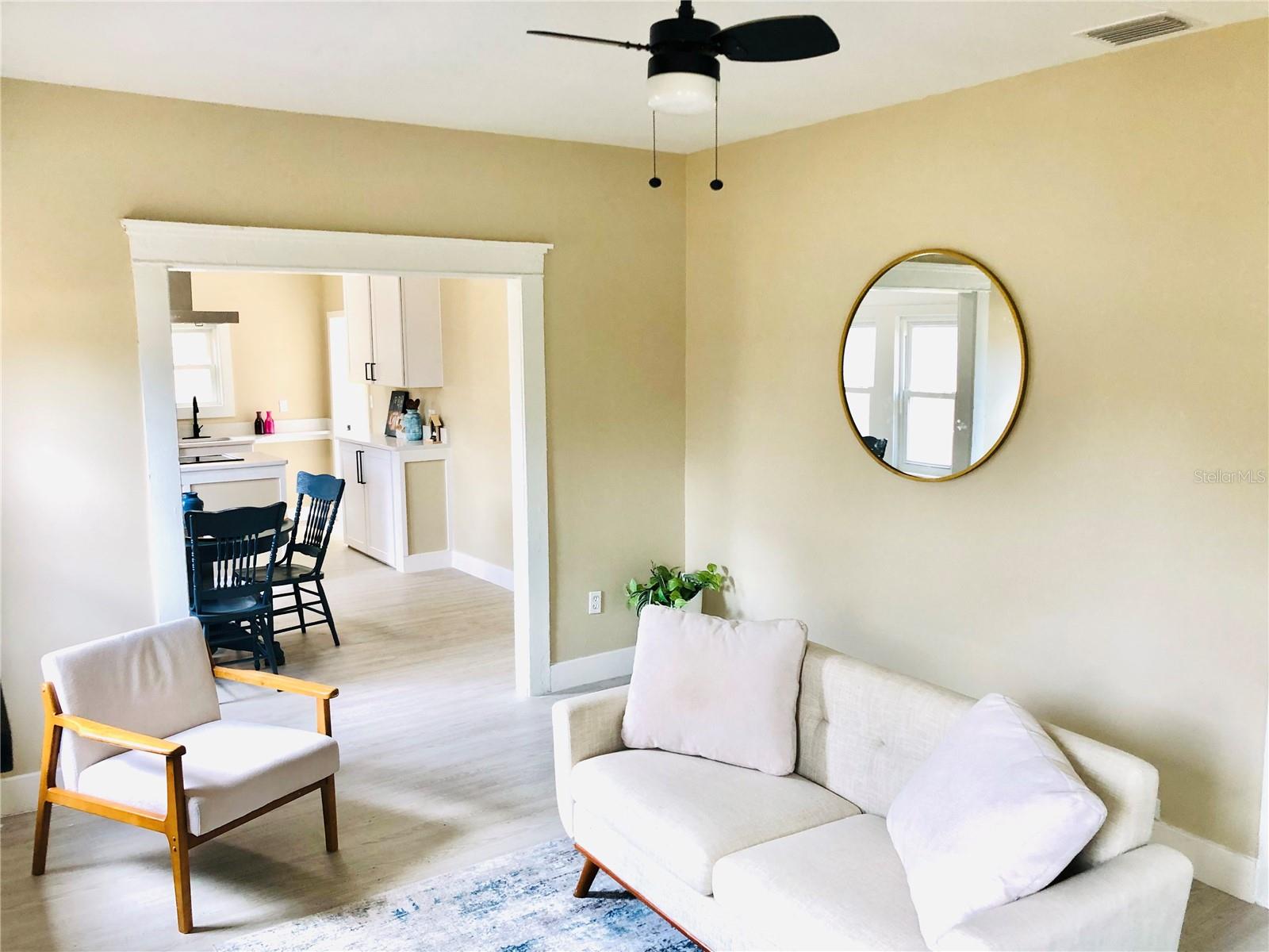 908 Vine, Clearwater, FL 33755