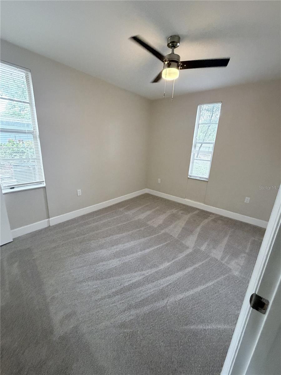 927 Lakewood, Tampa, FL 33613
