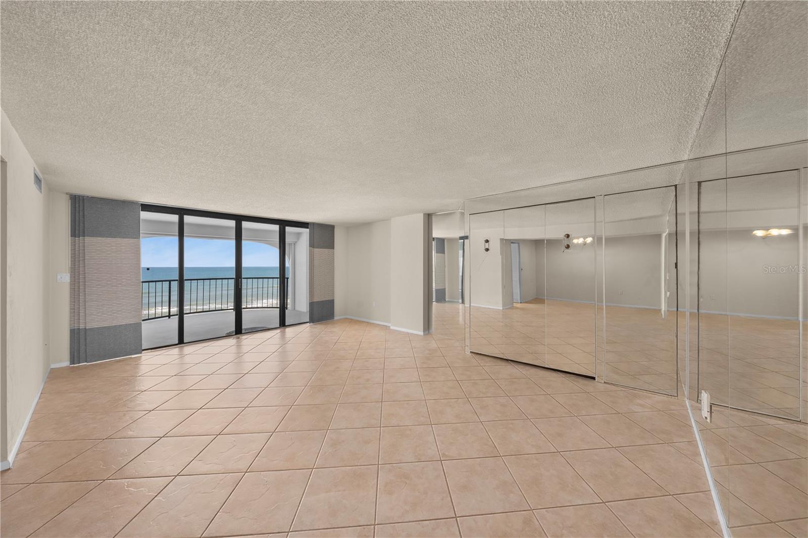 3003 Atlantic Unit 6b4, Daytona Beach Shores, FL 32118
