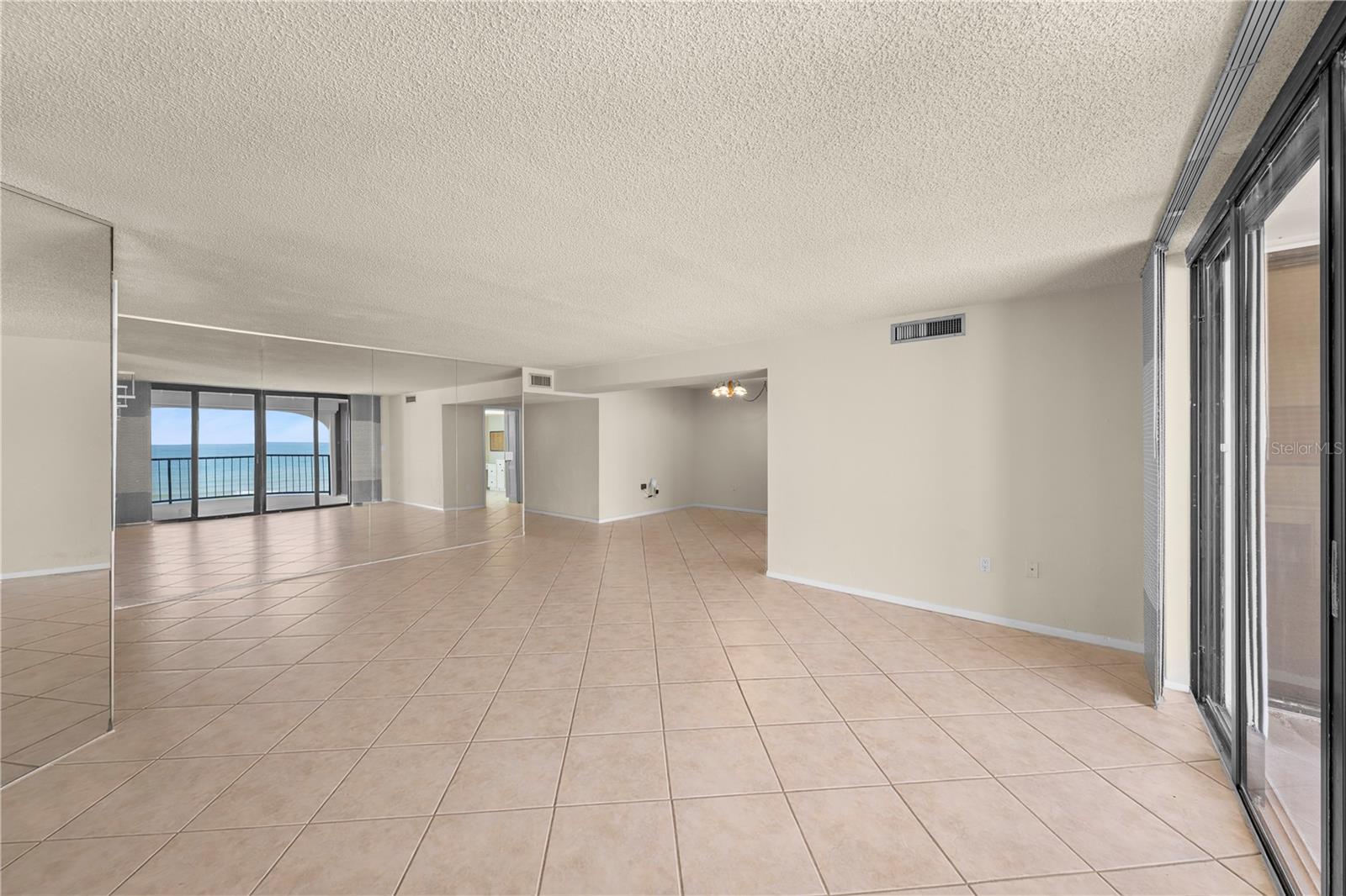 3003 Atlantic Unit 6b4, Daytona Beach Shores, FL 32118