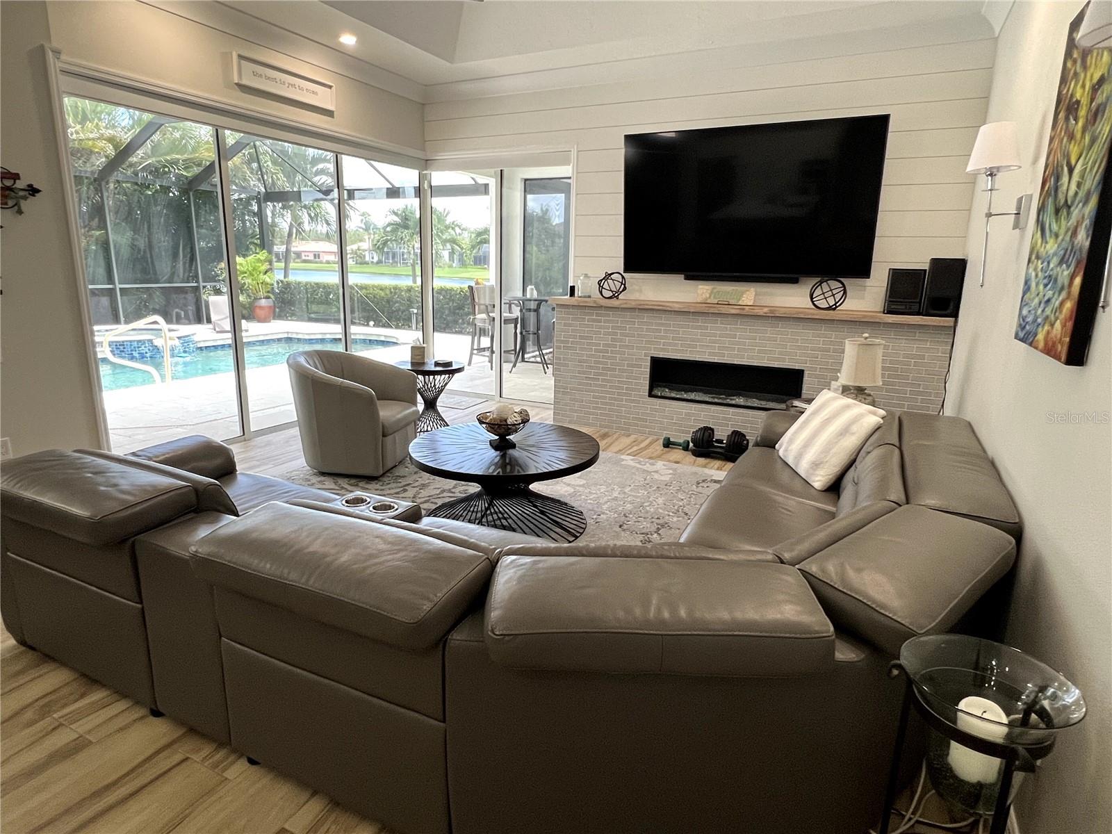 7555 Tori, Bradenton, FL 34202