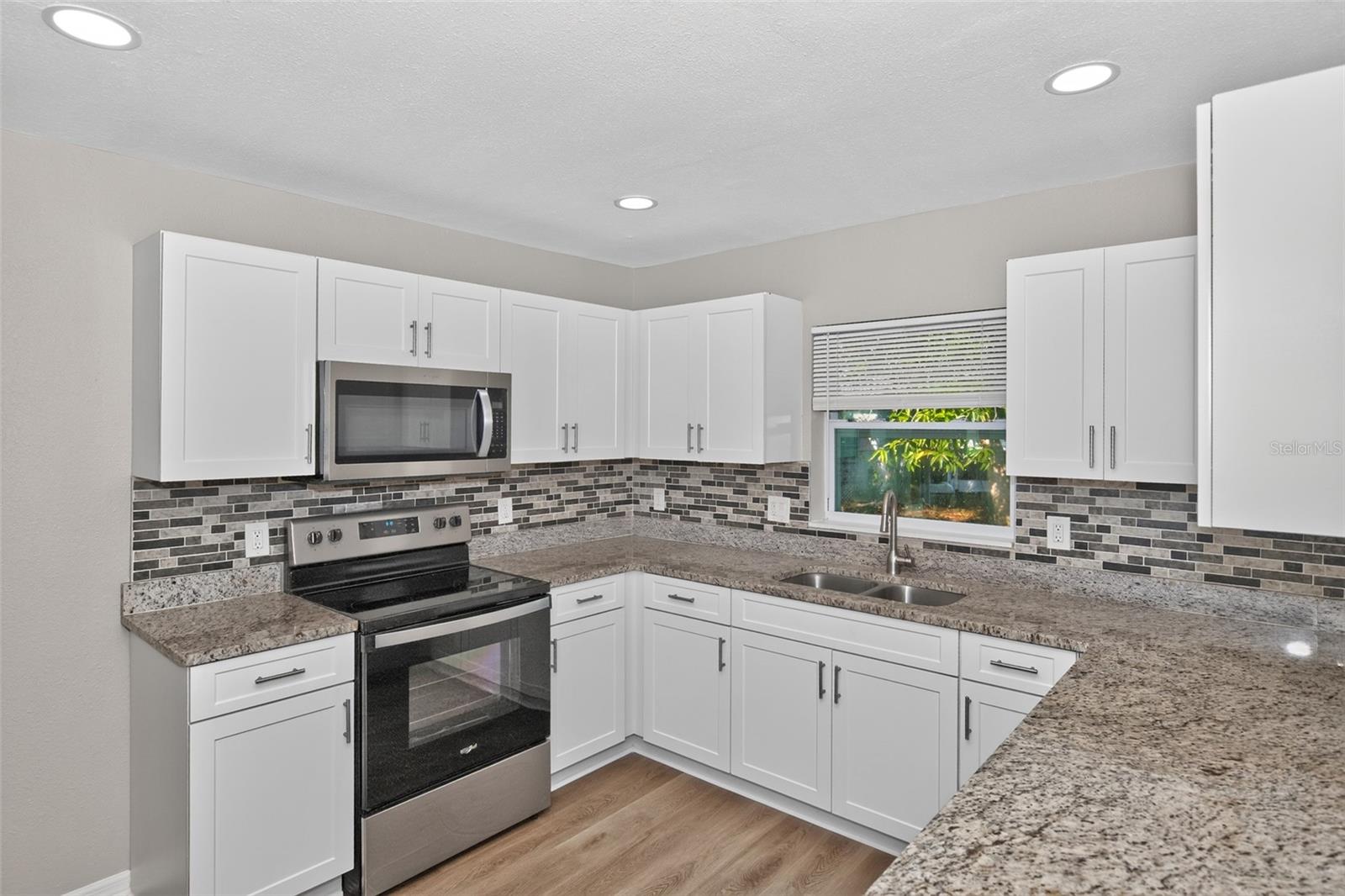5131 Aragon, St Petersburg, FL 33705
