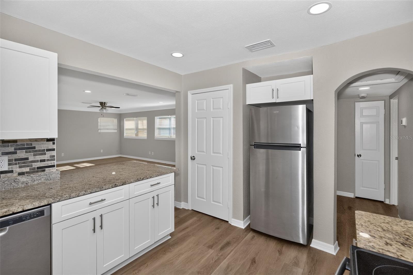5131 Aragon, St Petersburg, FL 33705