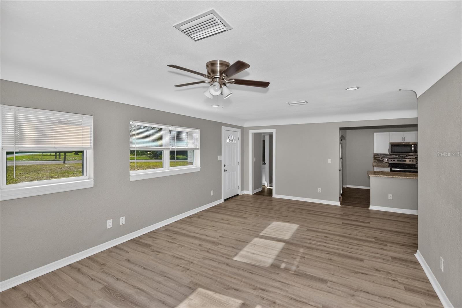 5131 Aragon, St Petersburg, FL 33705
