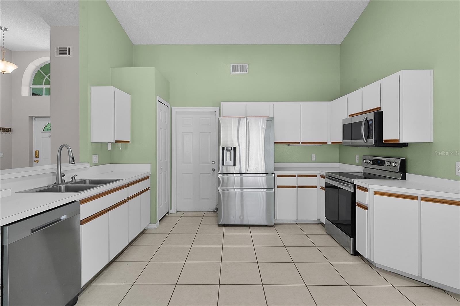 40045 Palm, Lady Lake, FL 32159