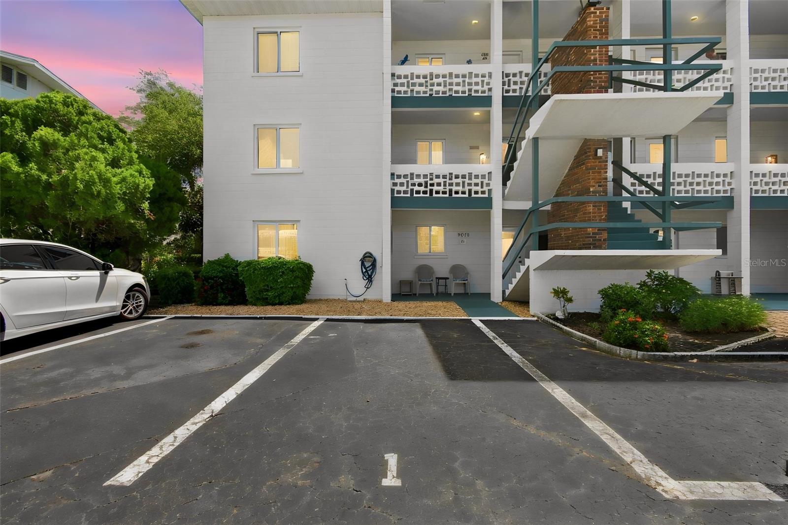 5913 17th Unit 1, Bradenton, FL 34207