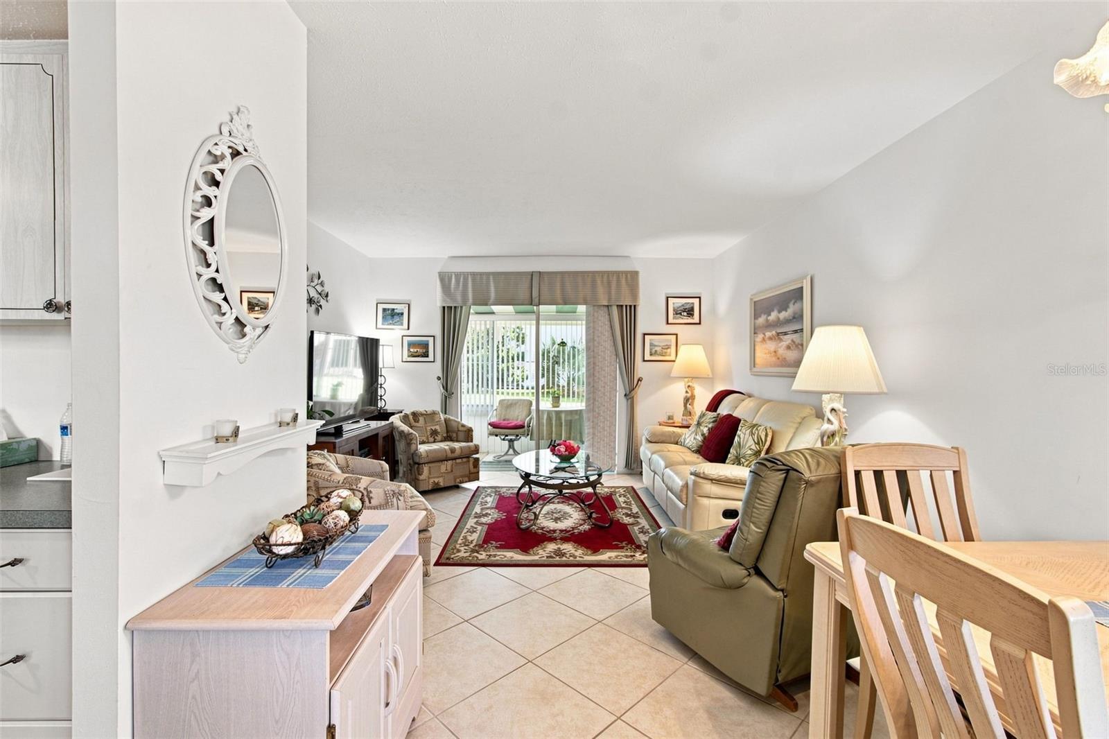 5913 17th Unit 1, Bradenton, FL 34207
