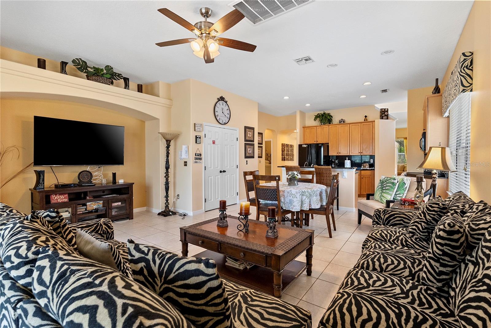 358 Lake Davenport, Davenport, FL 33837