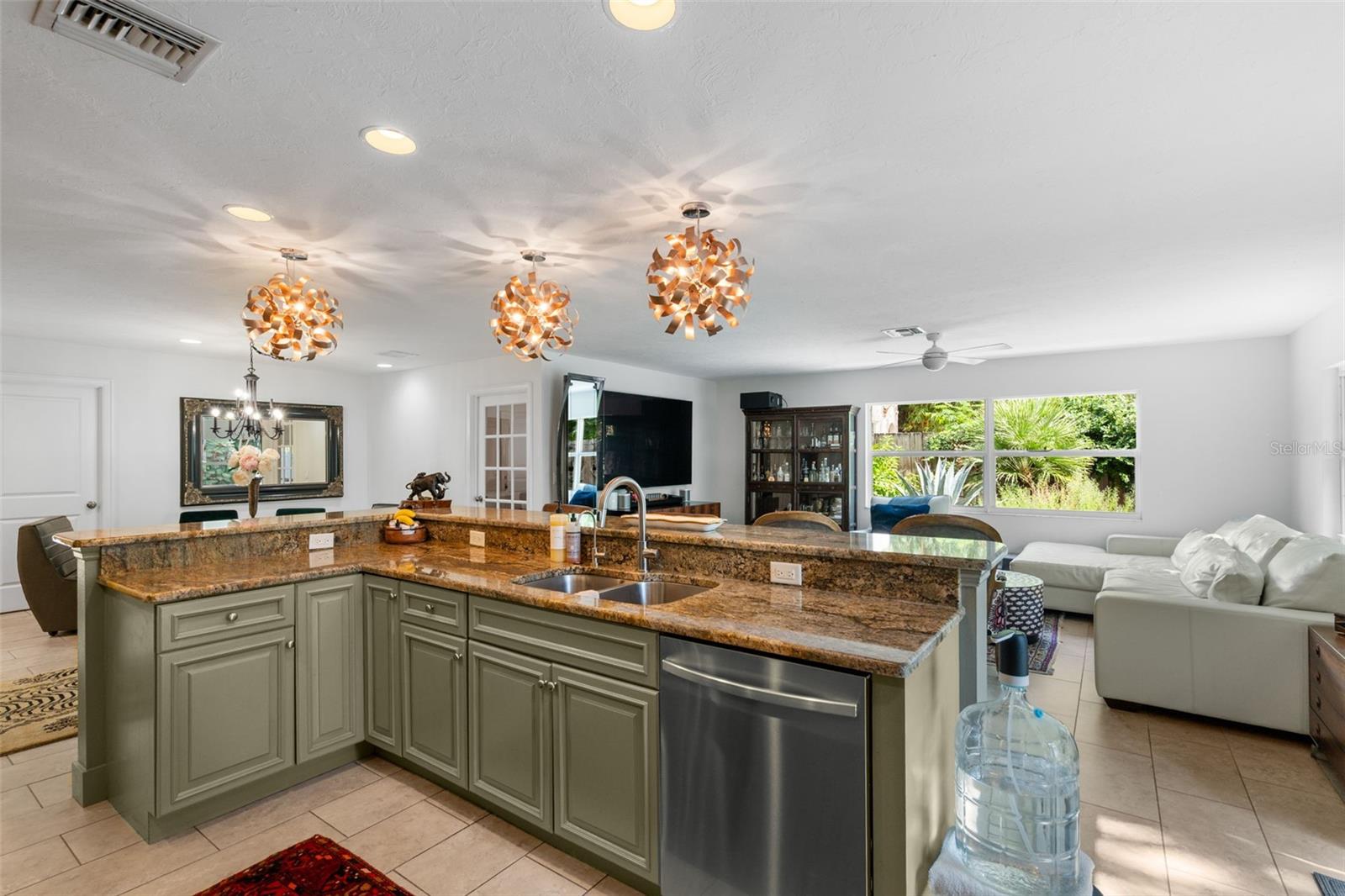 1750 Alta Vista, Sarasota, FL 34236