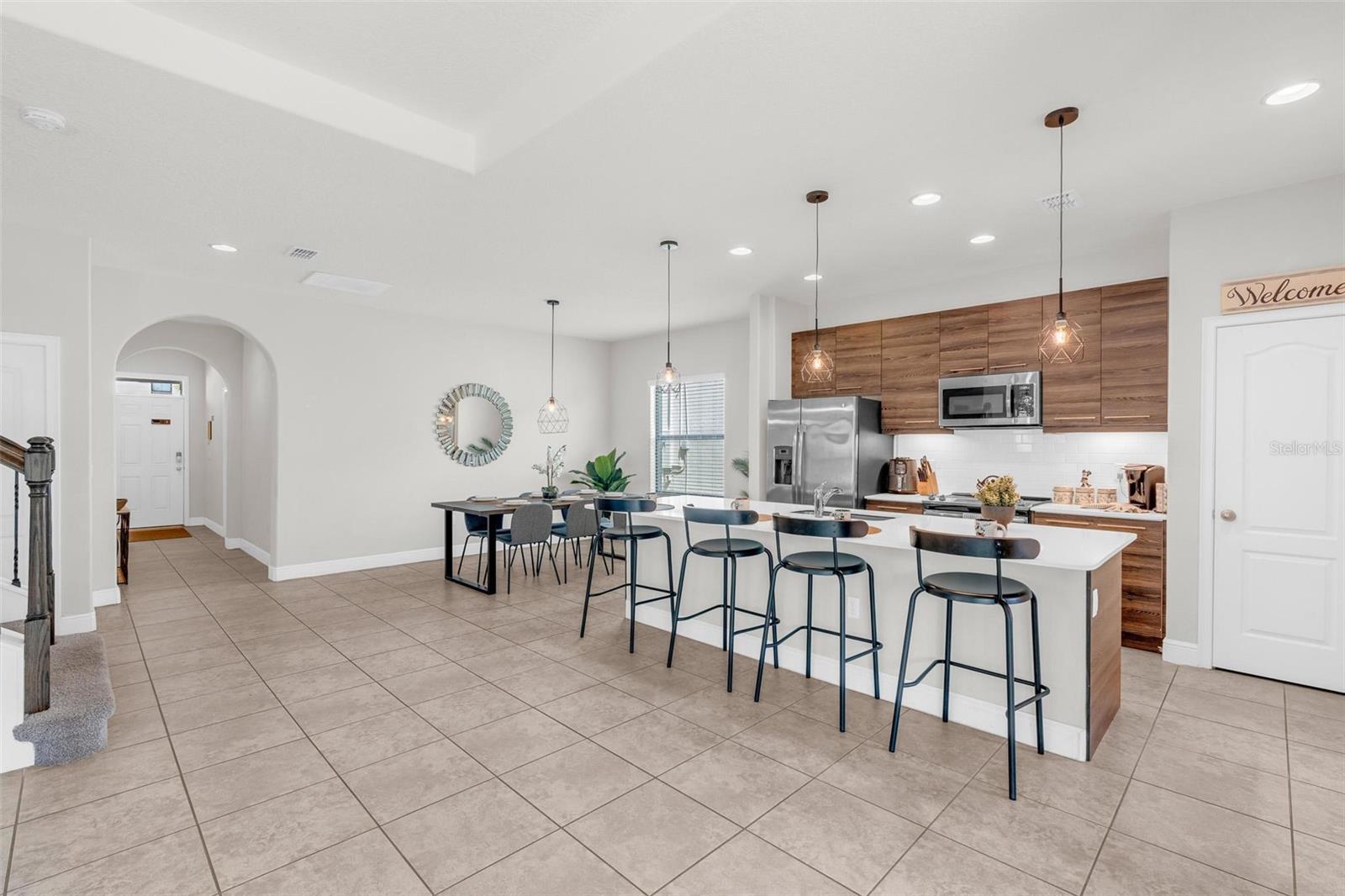 134 Angela's, Haines City, FL 33844