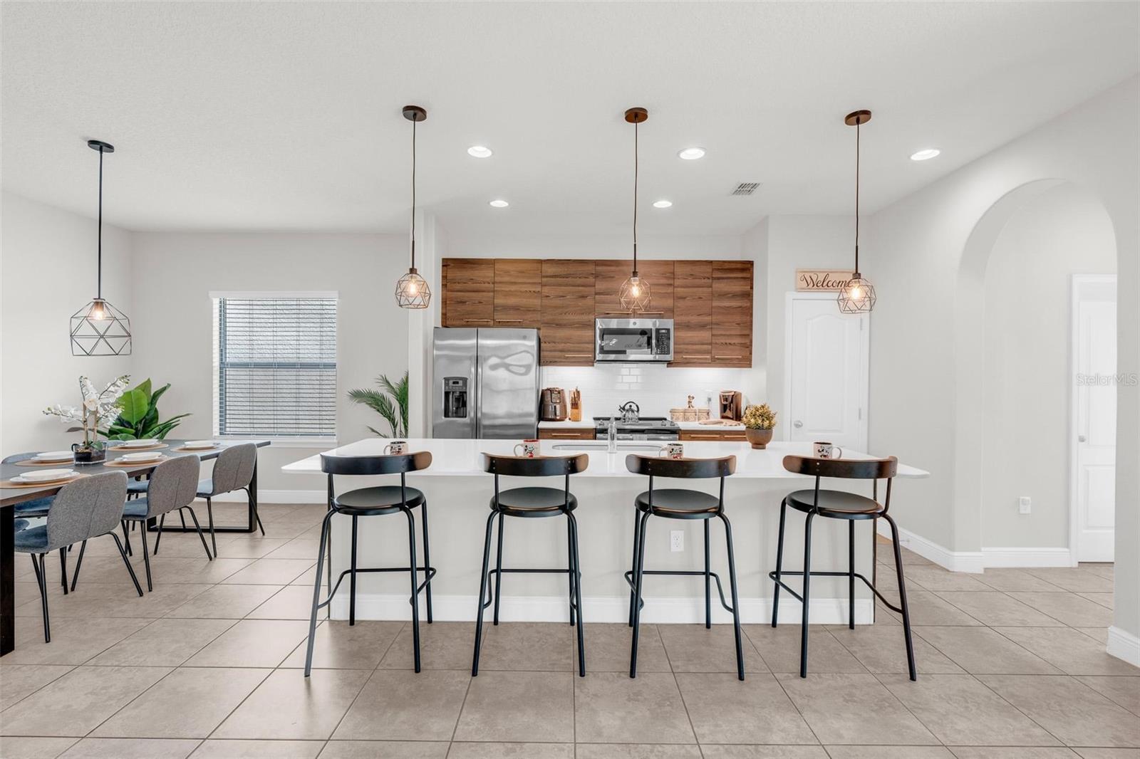 134 Angela's, Haines City, FL 33844