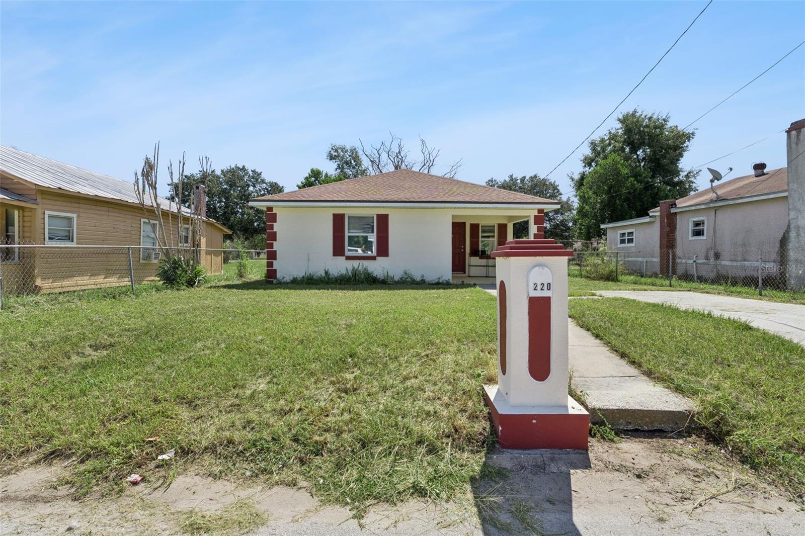 220 D, Lake Wales, FL 33853