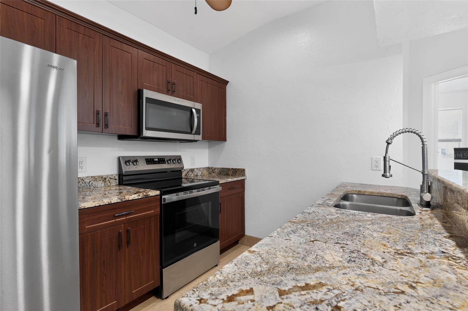 1816 Rita, Sarasota, FL 34231