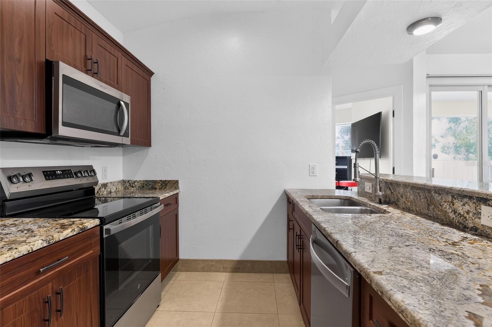 1816 Rita, Sarasota, FL 34231