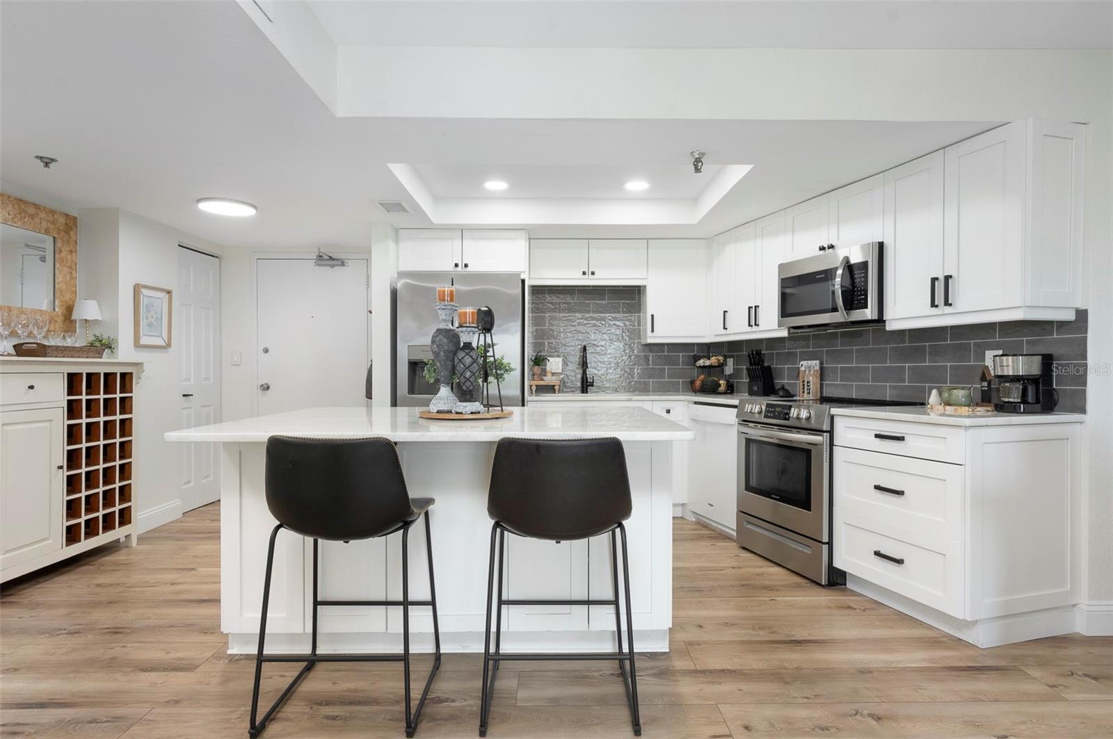 7430 Sunshine Skyway Unit 405, St Petersburg, FL 33711