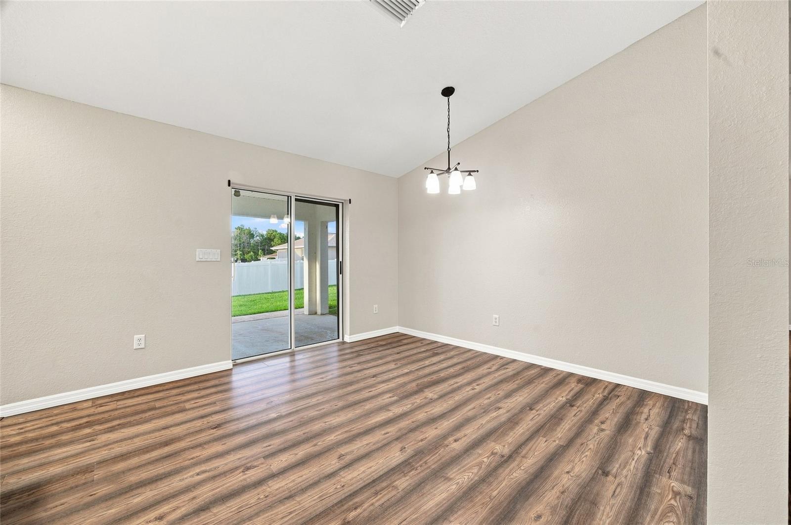 10143 122nd, Belleview, FL 34420