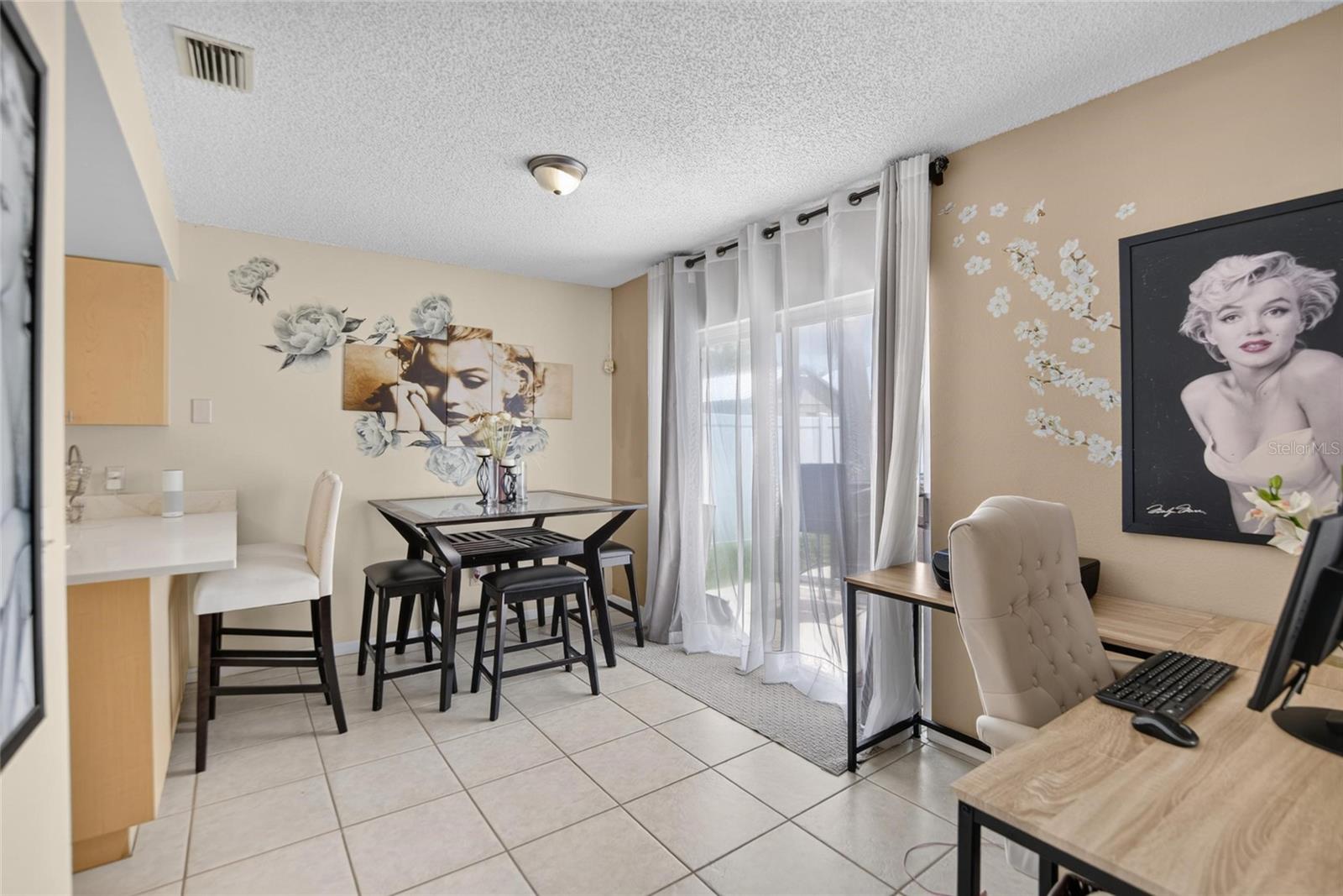 9063 Dixiana Villa, Tampa, FL 33635