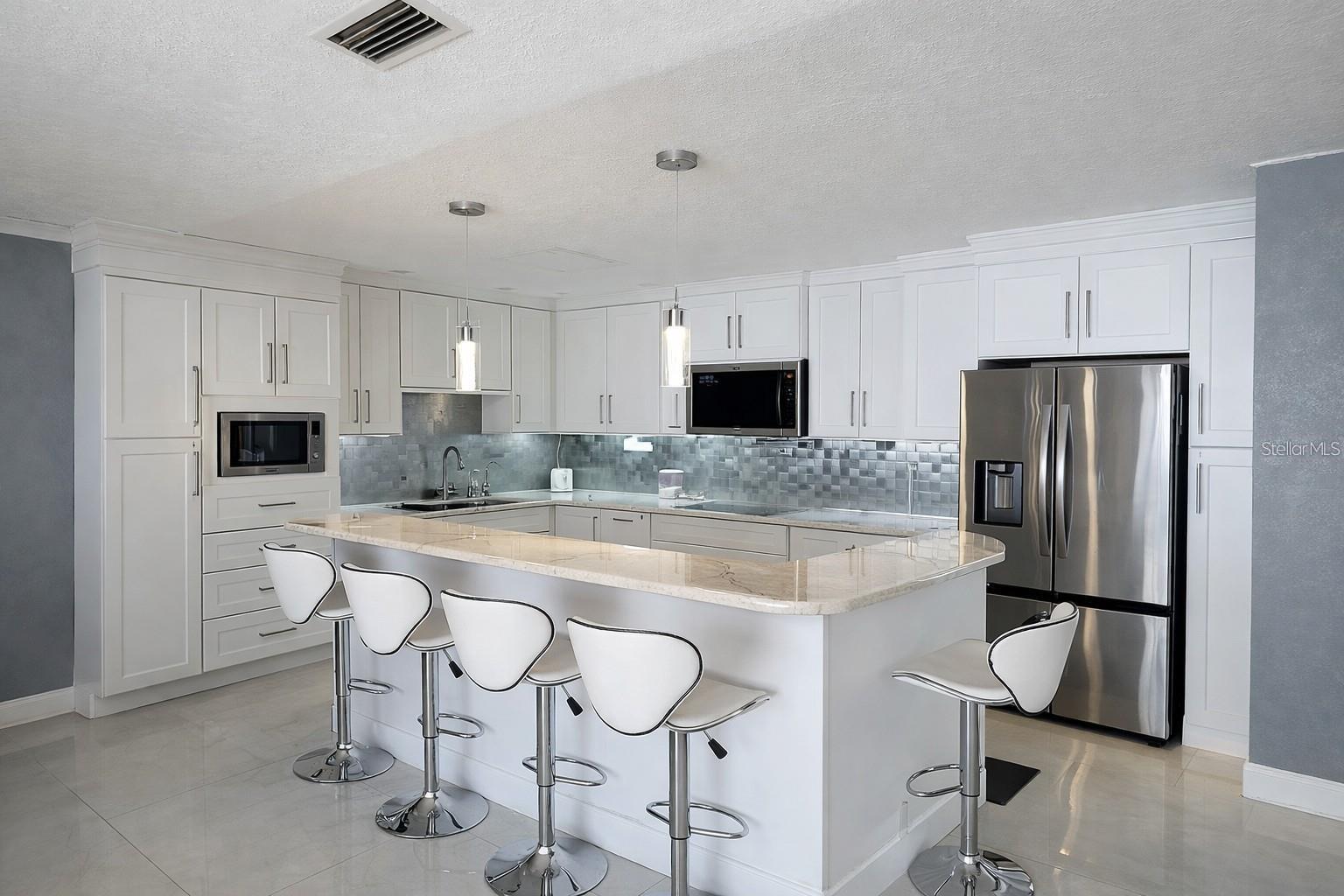 1840 Flametree, Venice, FL 34293