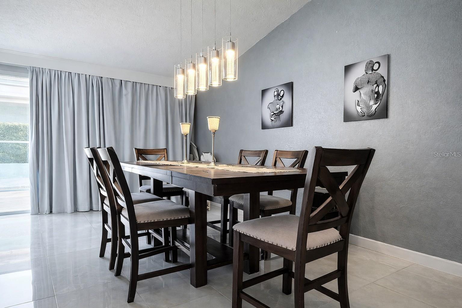 1840 Flametree, Venice, FL 34293