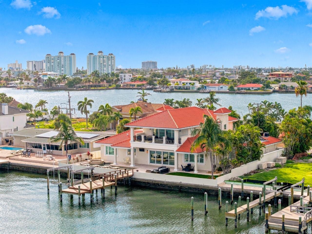 504 55 Th, St Pete Beach, FL 33706