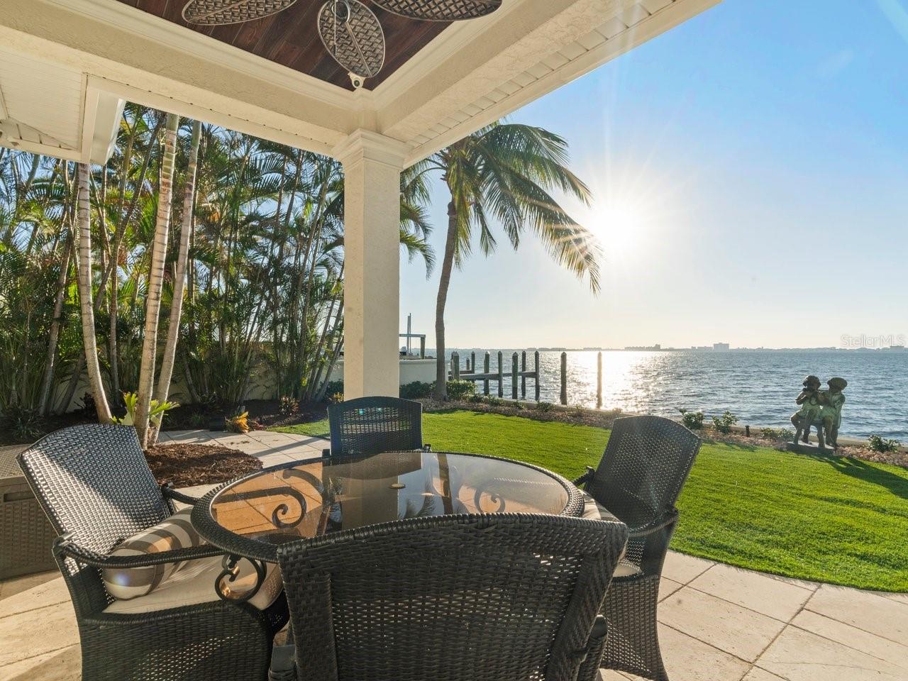 504 55 Th, St Pete Beach, FL 33706