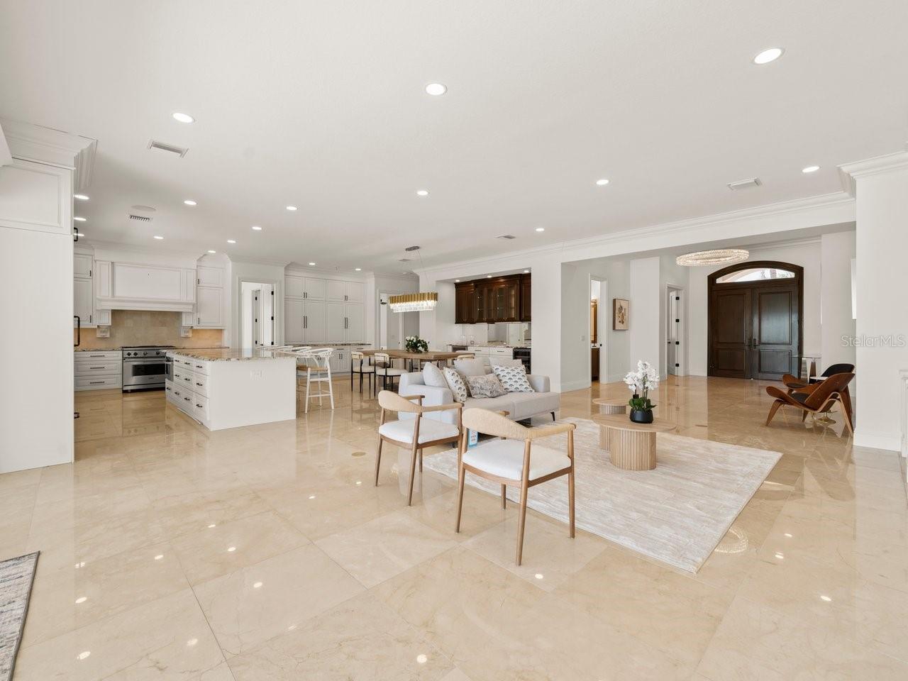 504 55 Th, St Pete Beach, FL 33706
