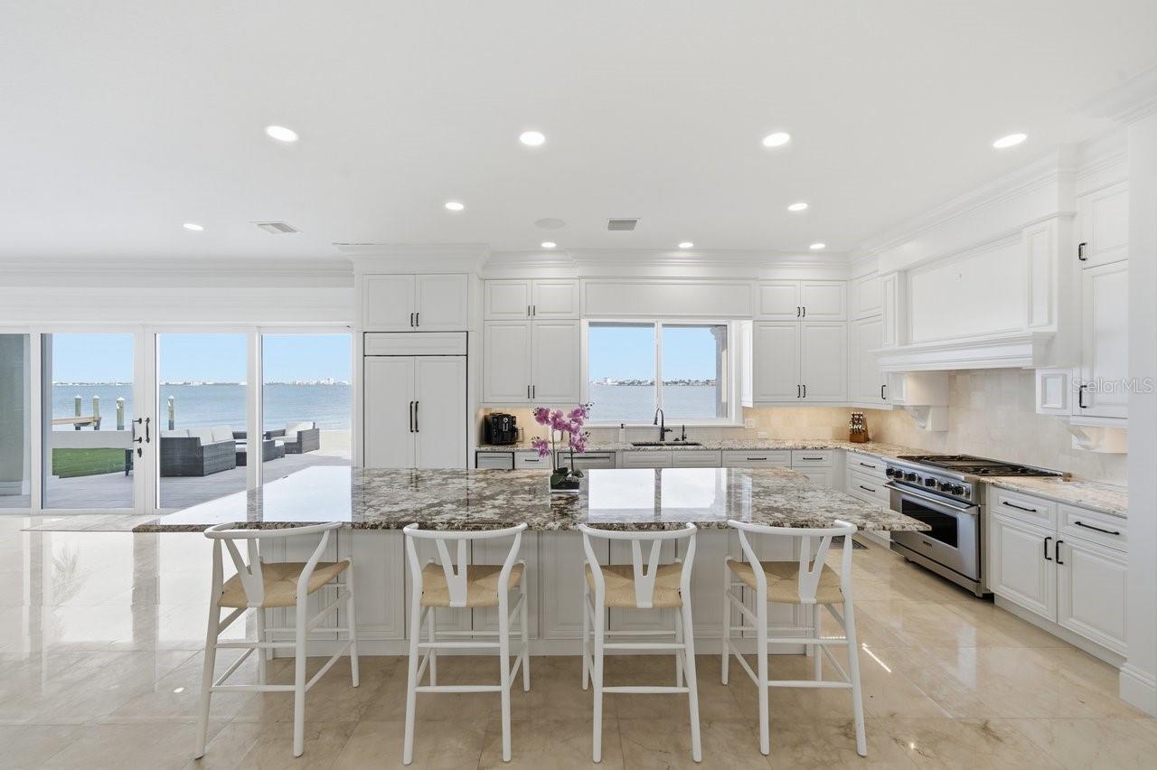 504 55 Th, St Pete Beach, FL 33706