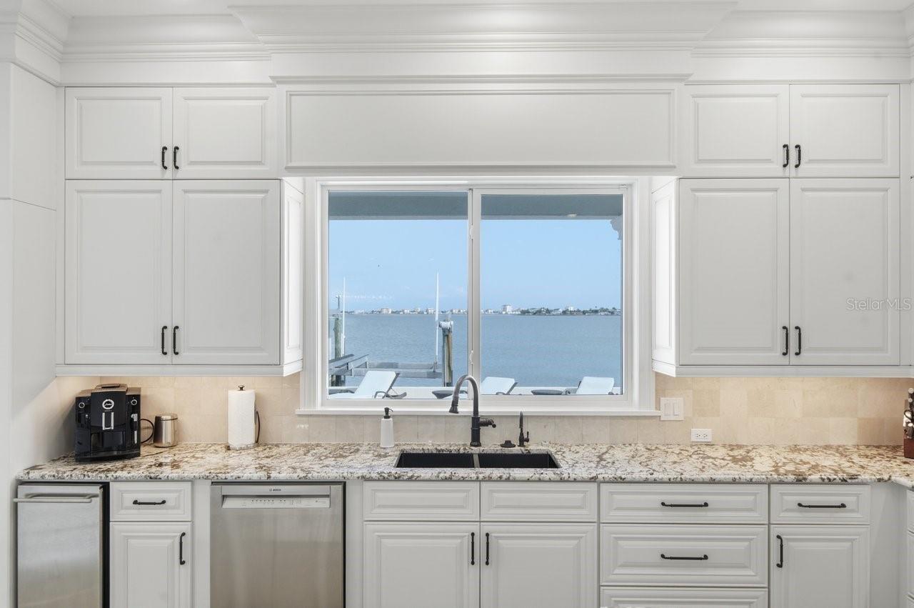 504 55 Th, St Pete Beach, FL 33706
