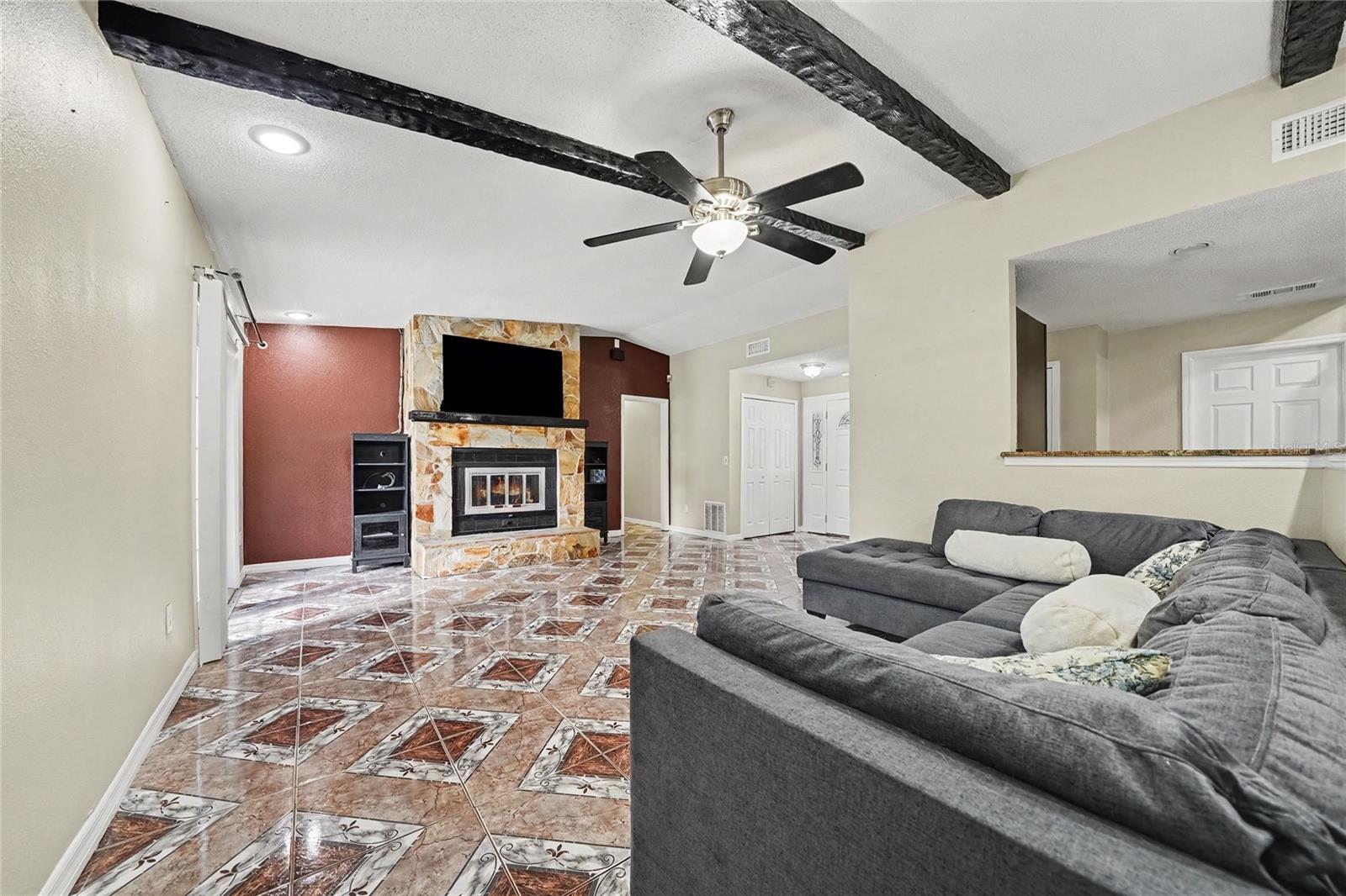 6038 Wedgewood, Orlando, FL 32808
