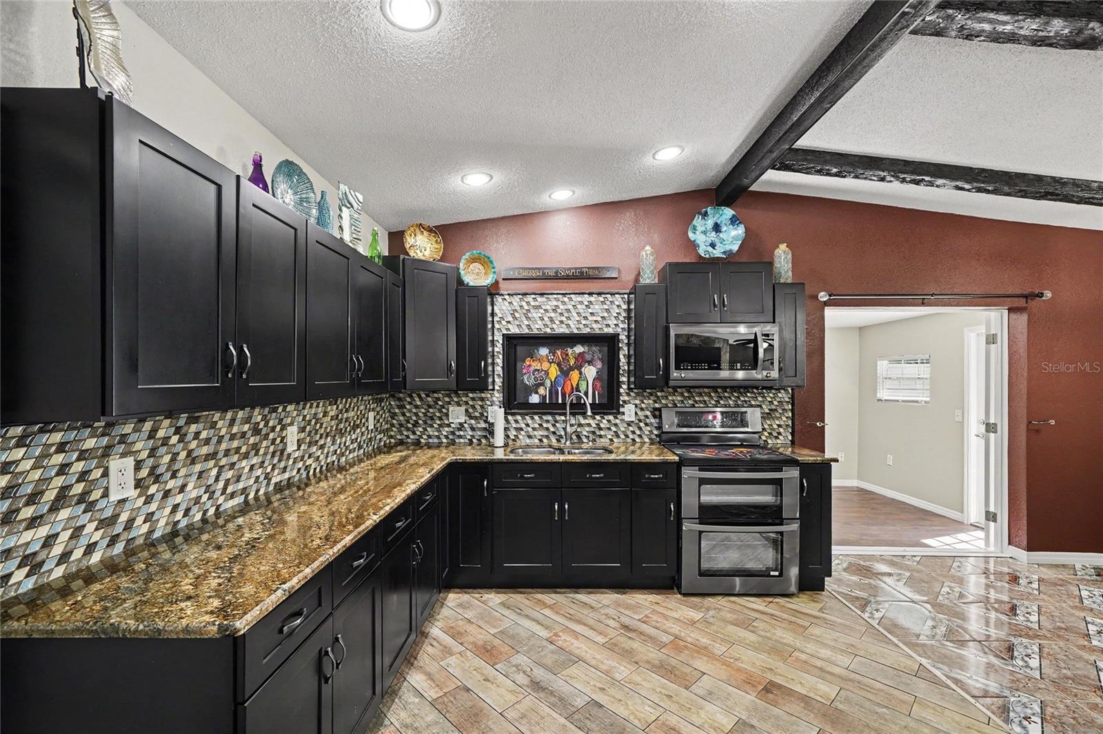 6038 Wedgewood, Orlando, FL 32808