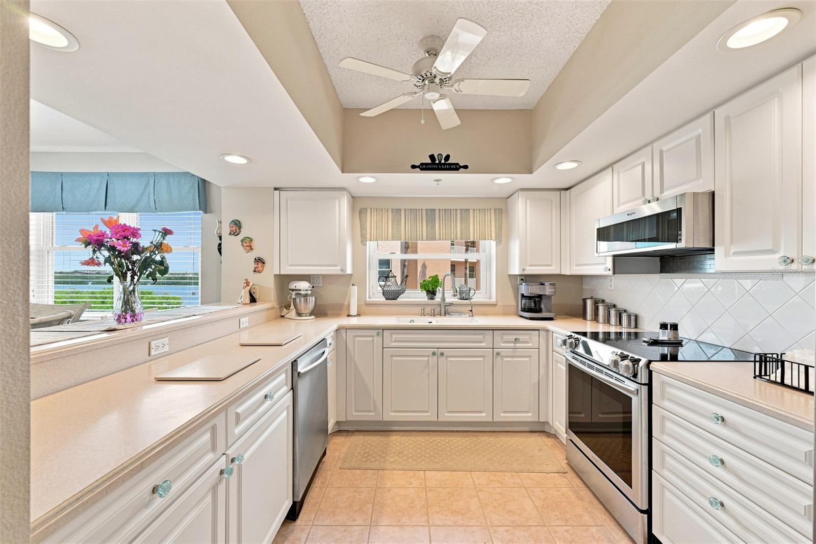 6450 Shoreline Unit 9306, Seminole, FL 33708