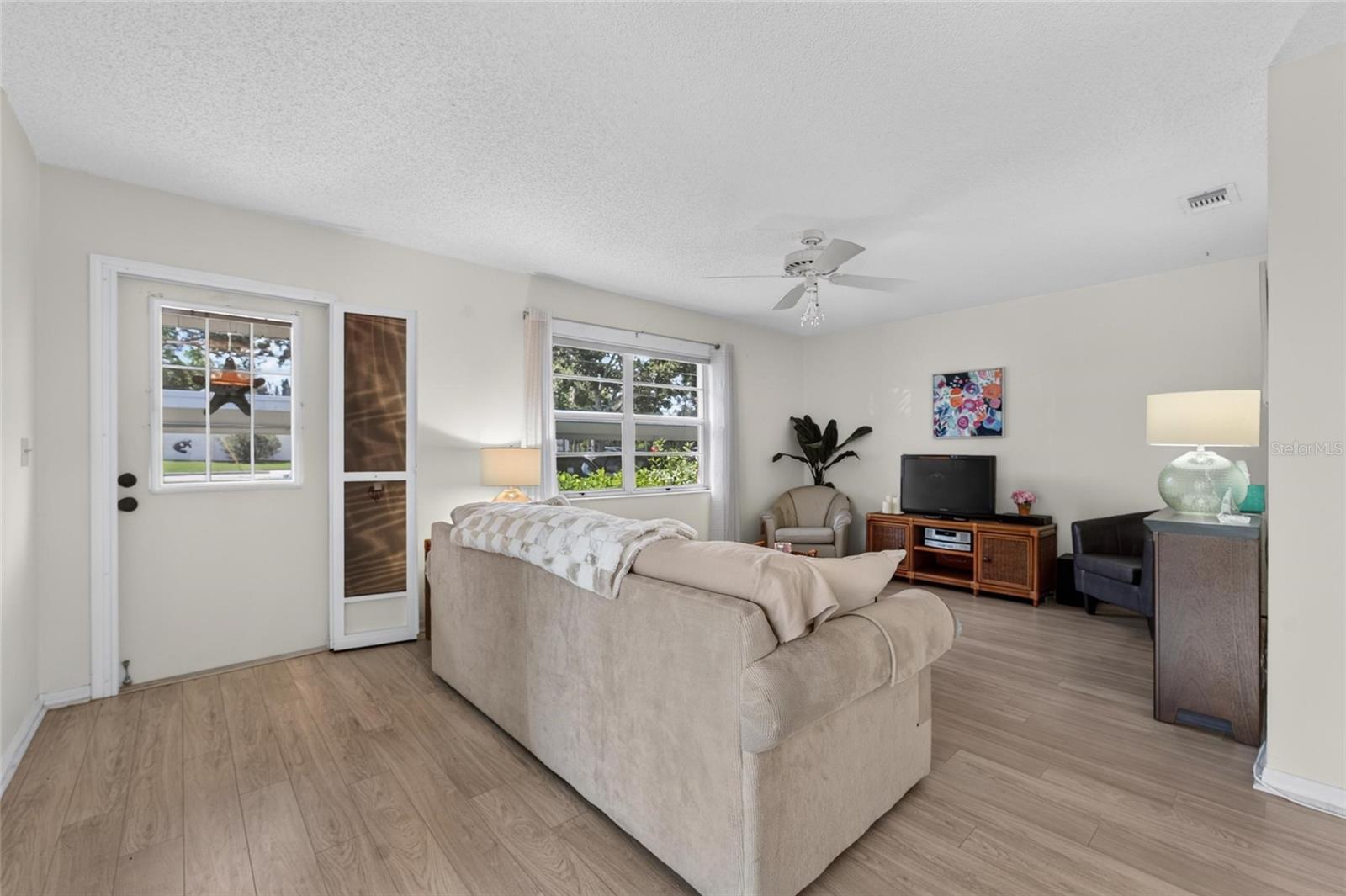 401 De Grasse Unit 21, Sun City Center, FL 33573