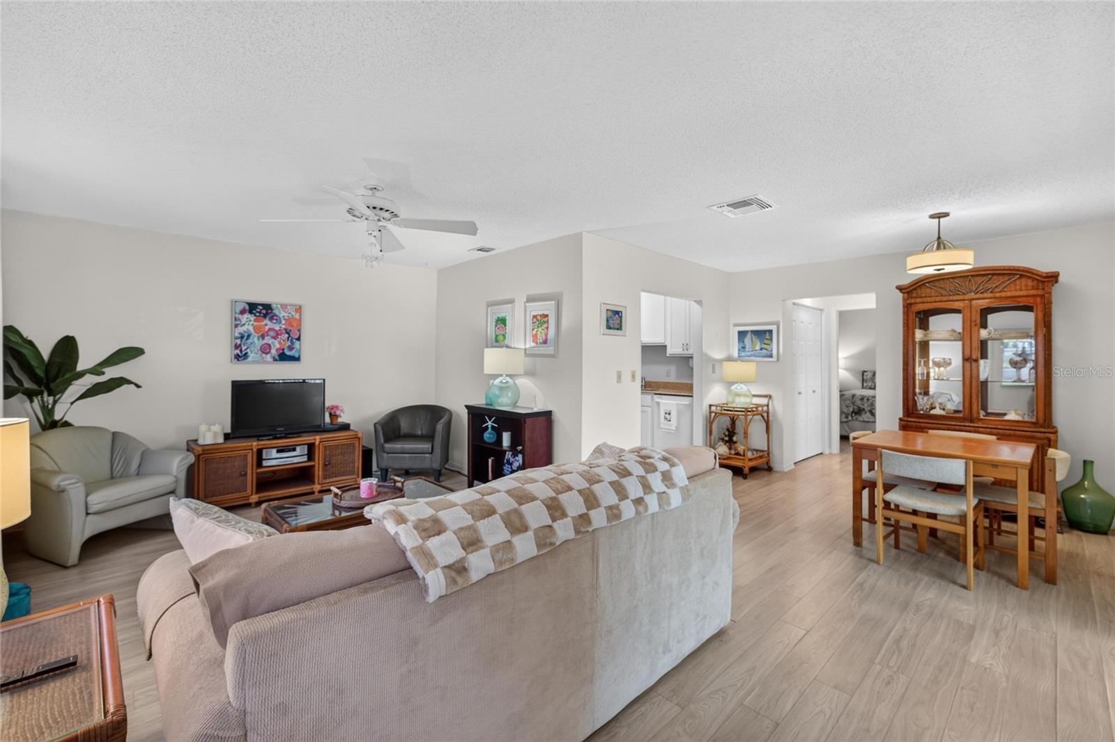 401 De Grasse Unit 21, Sun City Center, FL 33573