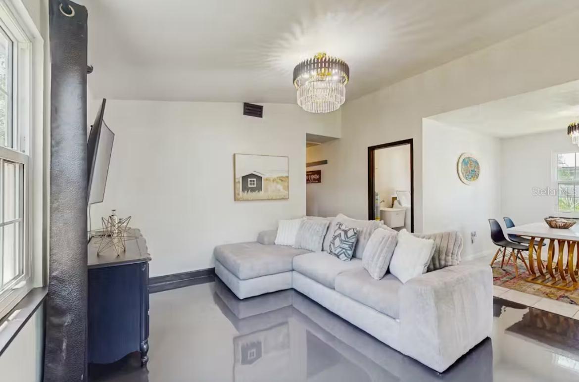 4210 Olive, Sarasota, FL 34231