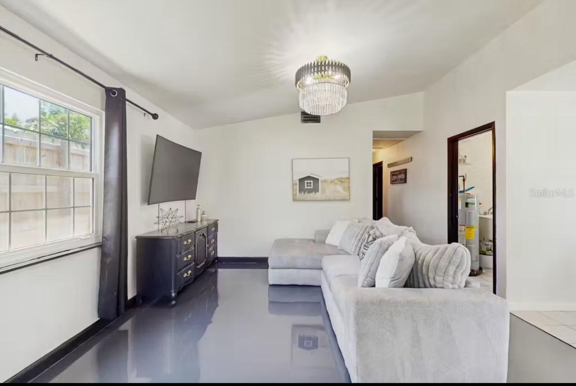 4210 Olive, Sarasota, FL 34231