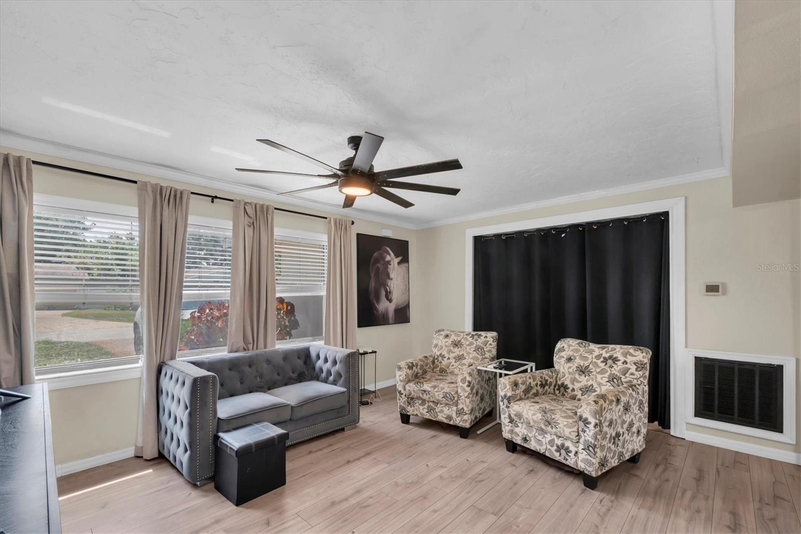 12812 Lake, Largo, FL 33774