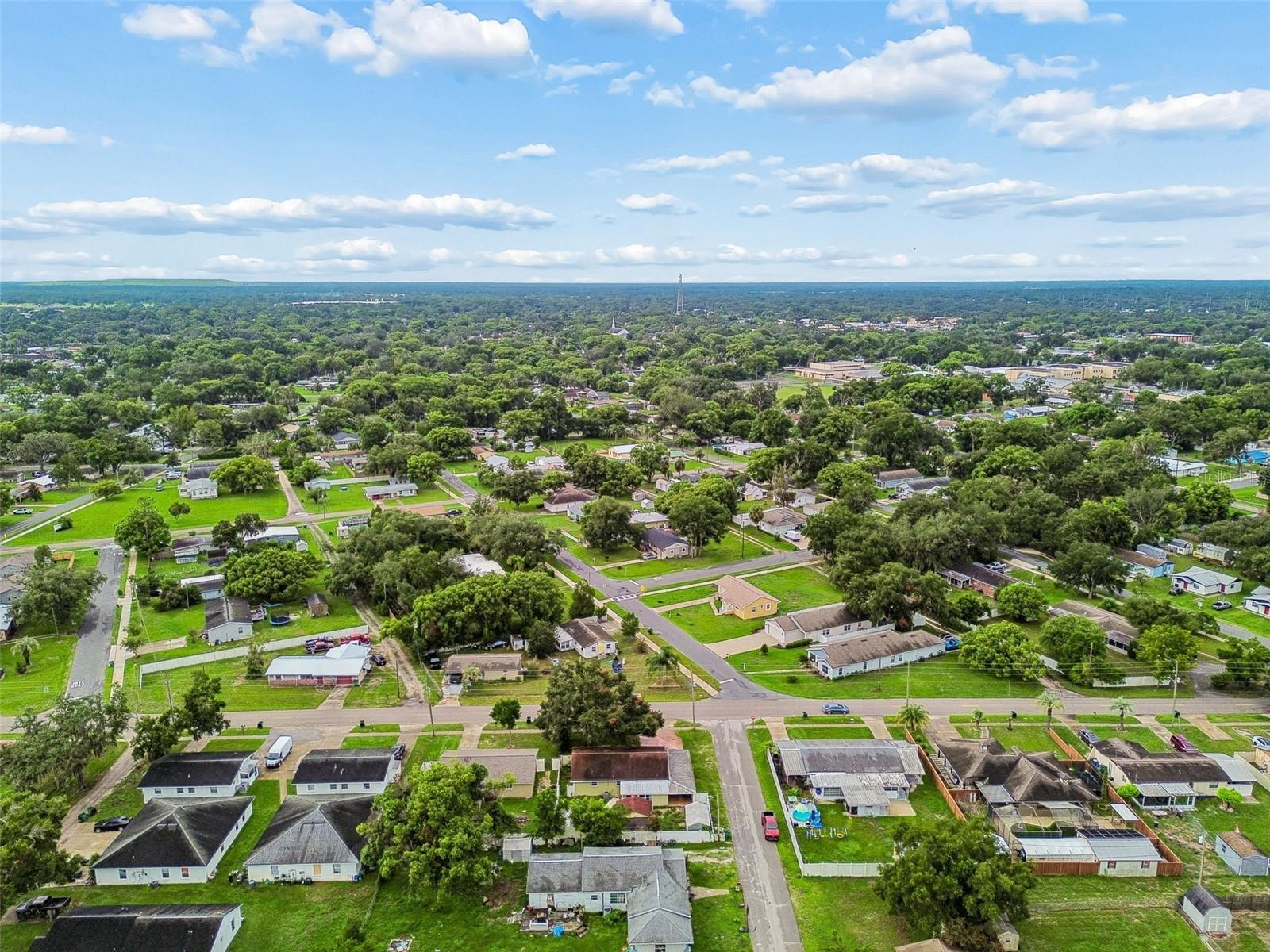 38621 North, Zephyrhills, FL 33542