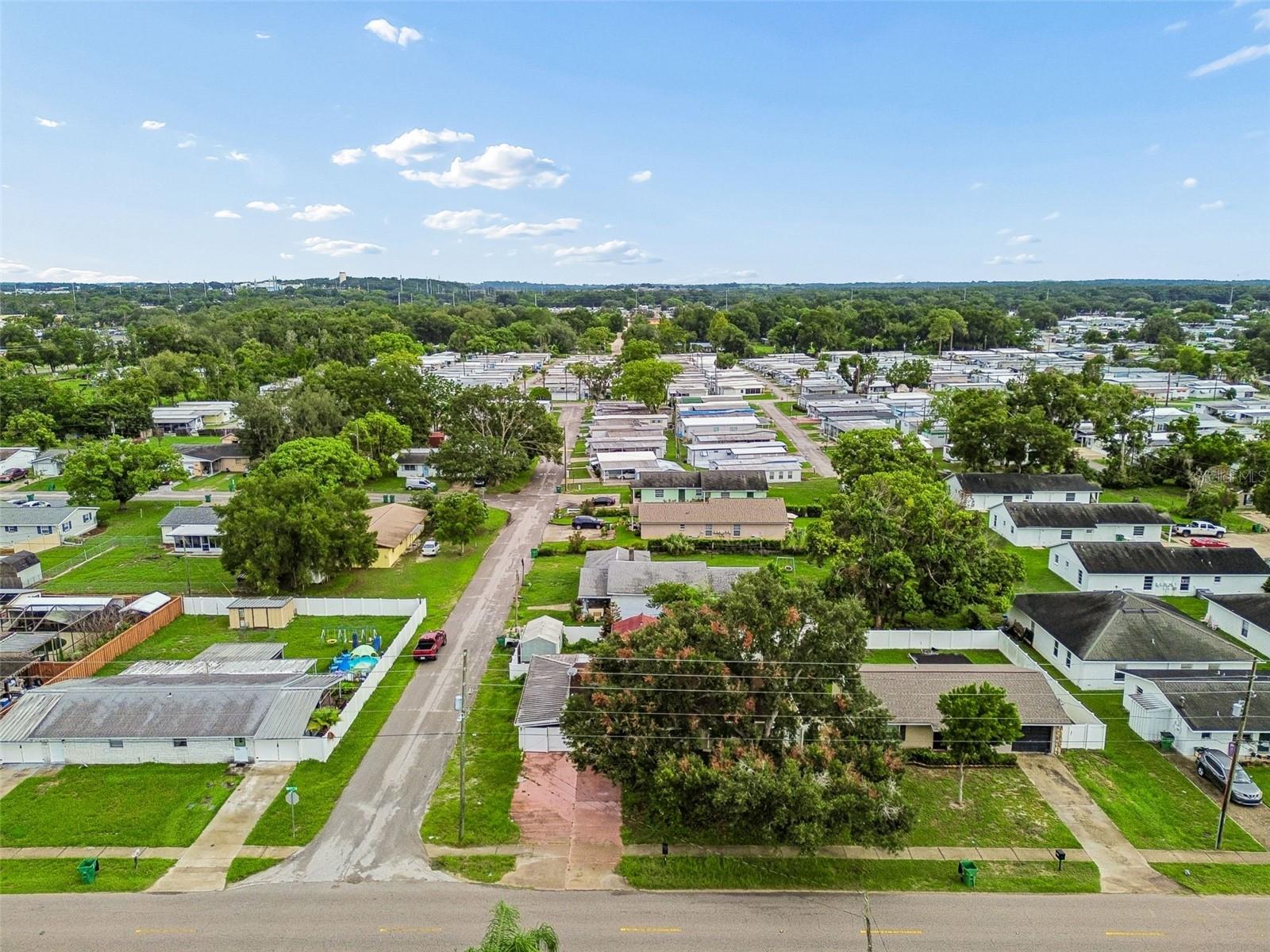 38621 North, Zephyrhills, FL 33542