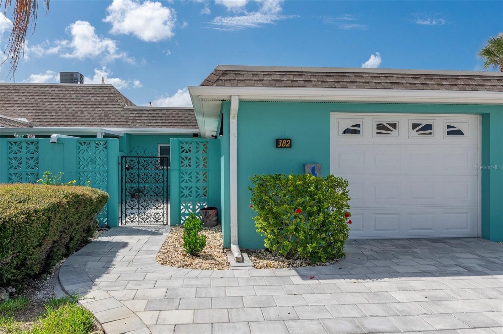382 Boca Ciega Point, St Petersburg, FL 33708