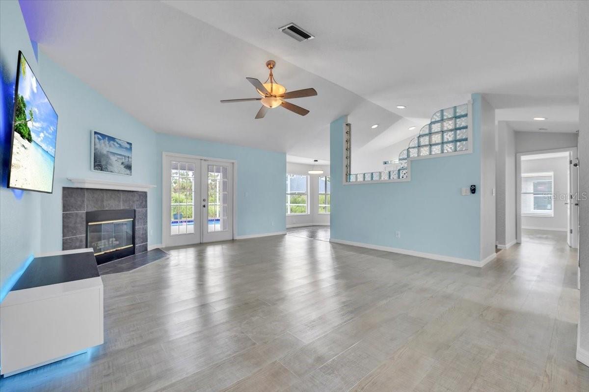 1240 Nora, North Port, FL 34286