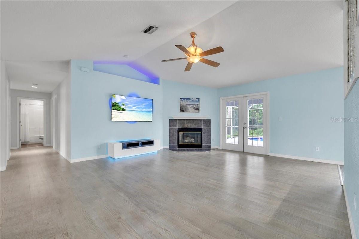 1240 Nora, North Port, FL 34286
