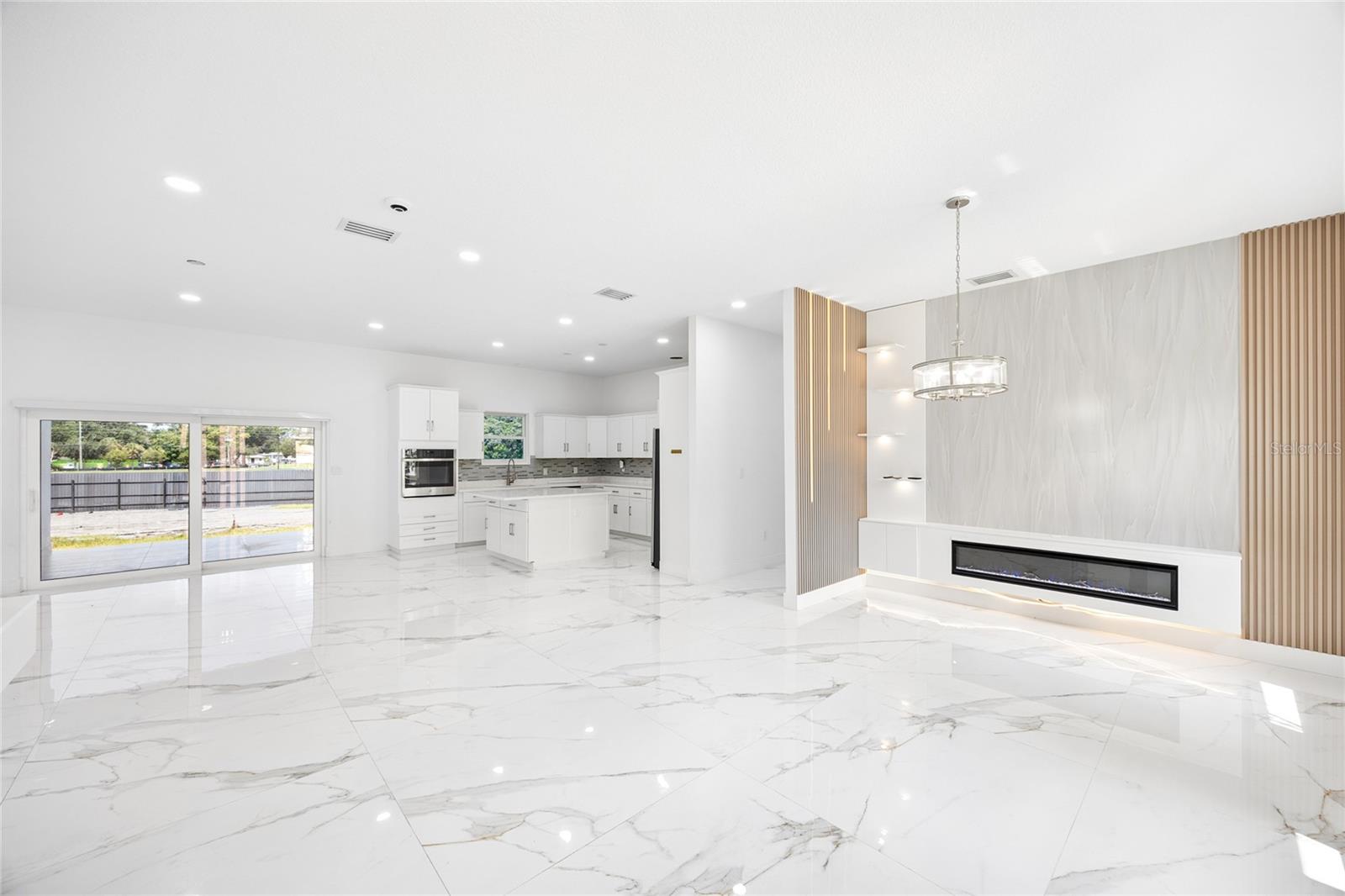 3944 White Heron, Orlando, FL 32808