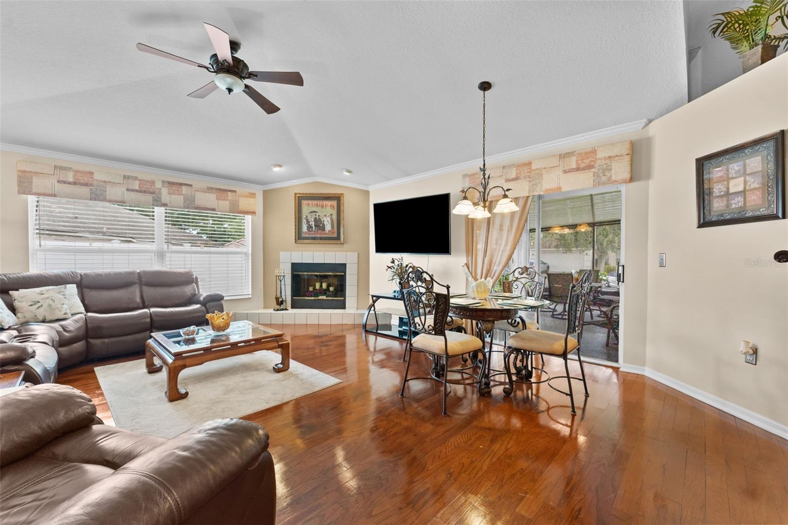 1803 Cattleman, Brandon, FL 33511