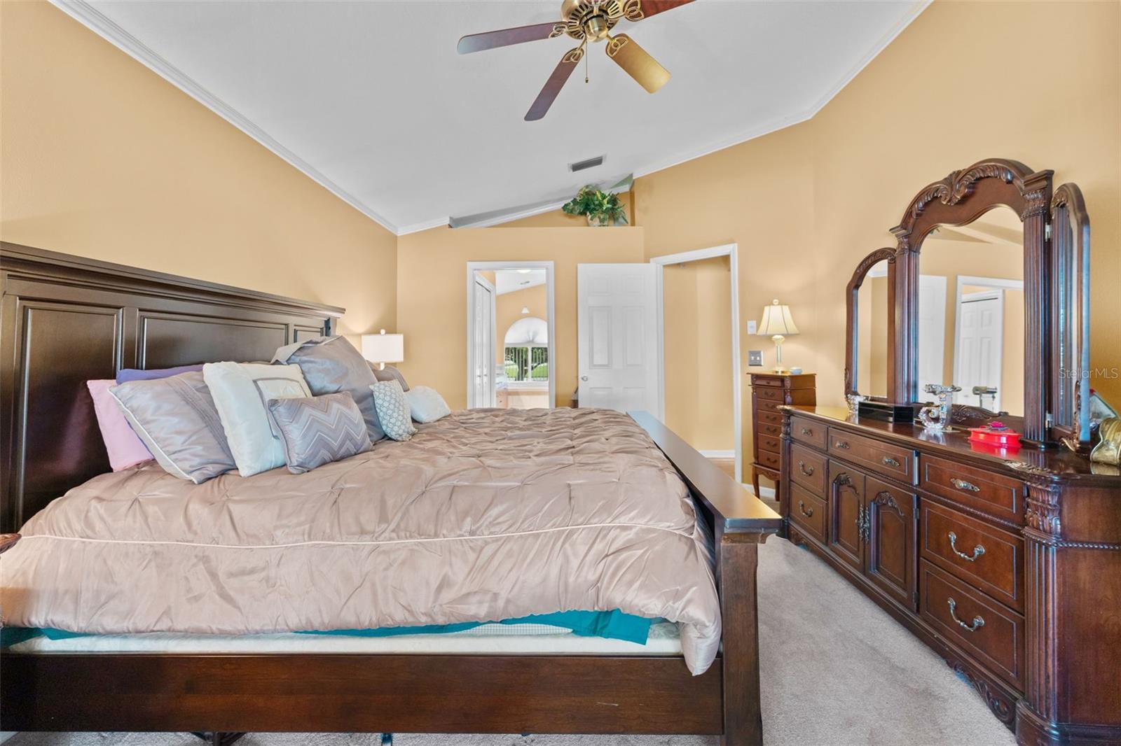 1803 Cattleman, Brandon, FL 33511