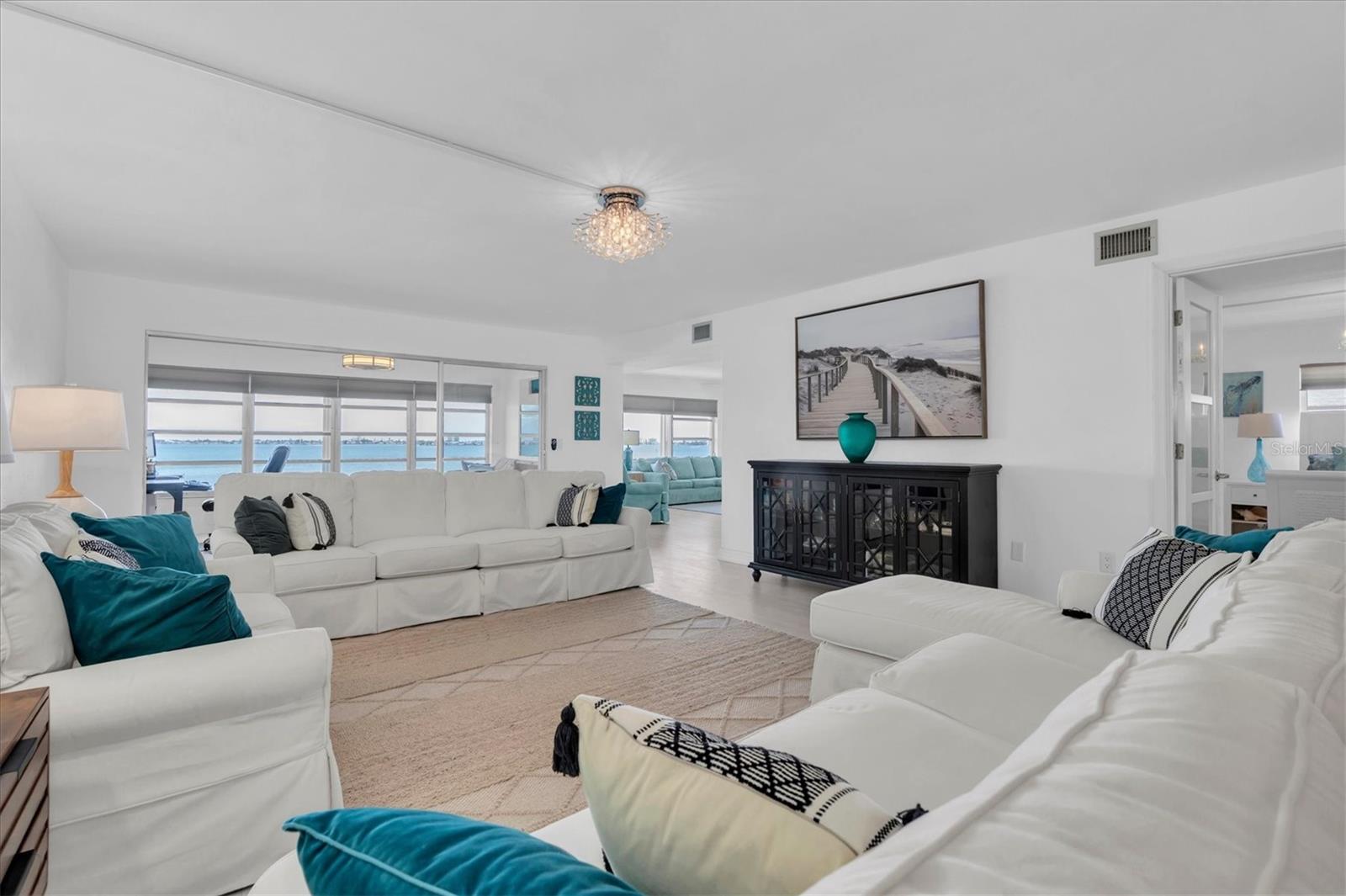 6020 Shore Unit 412, Gulfport, FL 33707