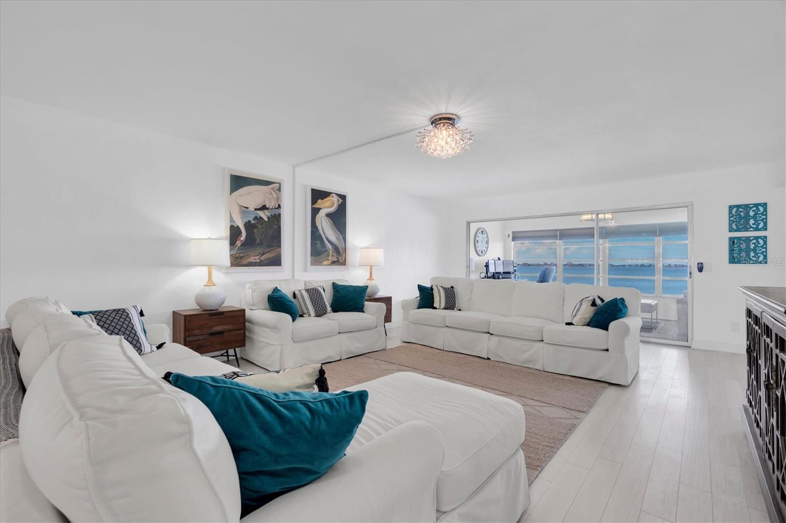 6020 Shore Unit 412, Gulfport, FL 33707