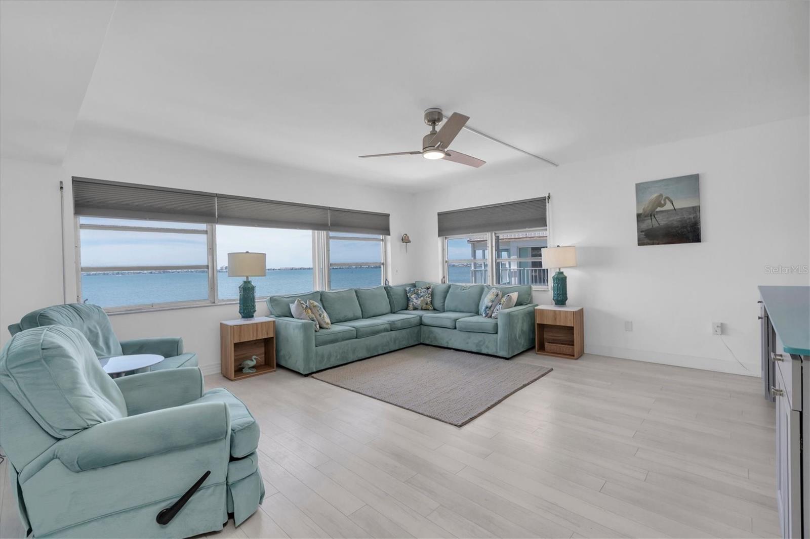 6020 Shore Unit 412, Gulfport, FL 33707